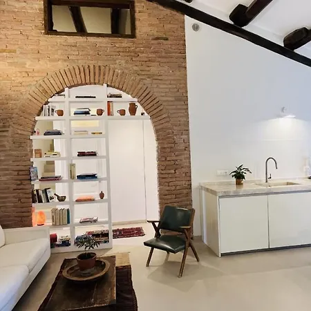 Stunning Loft With View Piazza Fanti Appartamento *