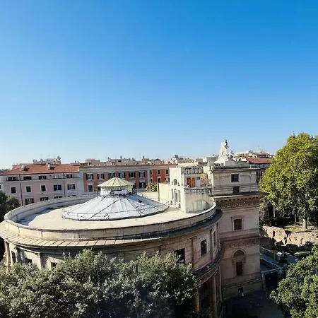 Appartamento Stunning Loft With View Piazza Fanti Roma