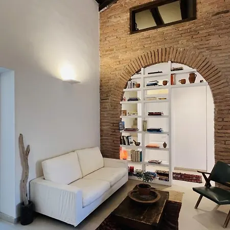 Stunning Loft With View Piazza Fanti Appartamento